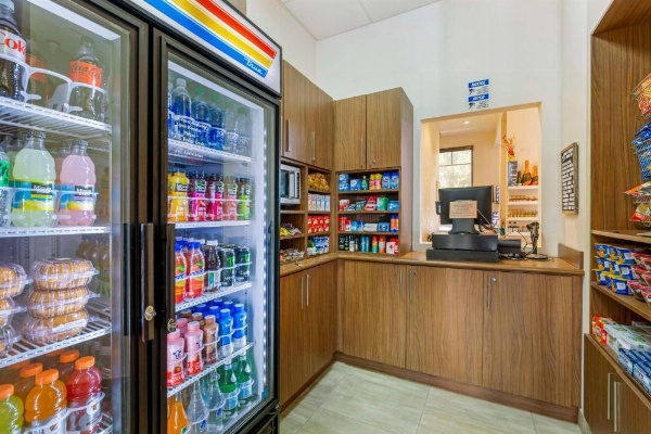 Best Western Plus Miami Executive Airport Hotel & Suites image 25